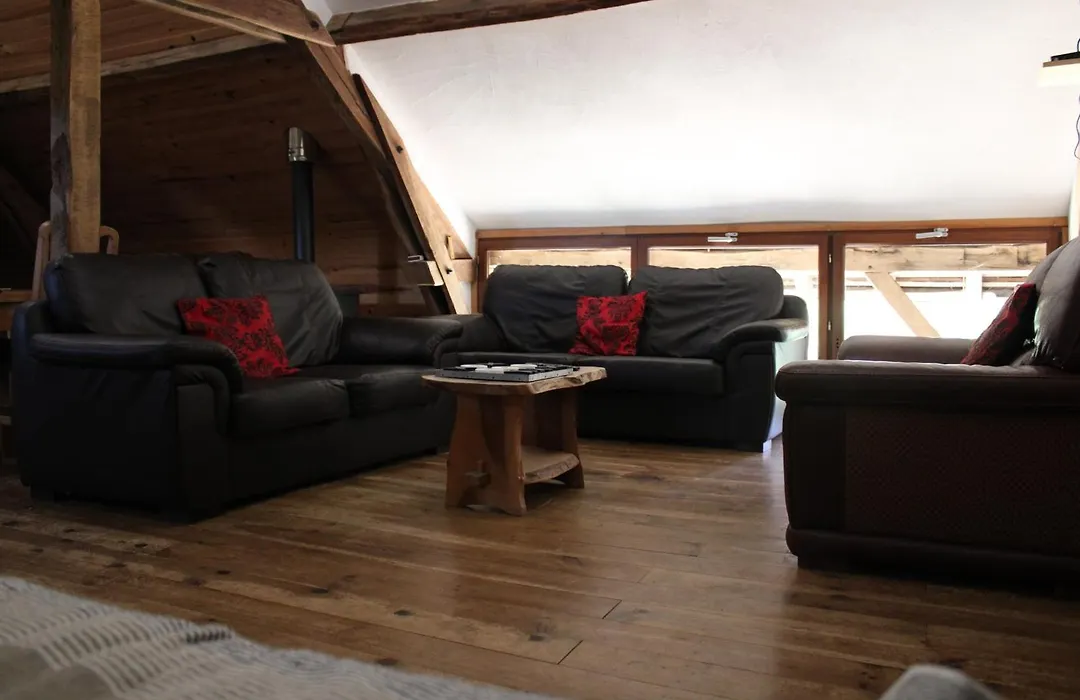 The Alpaca B&B-1